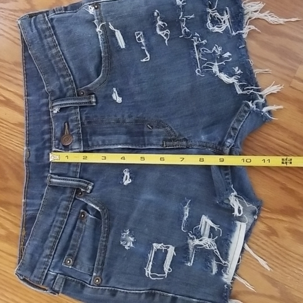 511 levi's Cutoffs‎ distressed shorts 30 - Picture 5 of 8